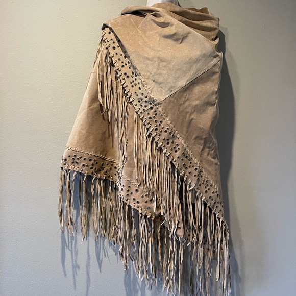 Newport News Leather Fringe and Grommet shawl - Picture 2 of 16